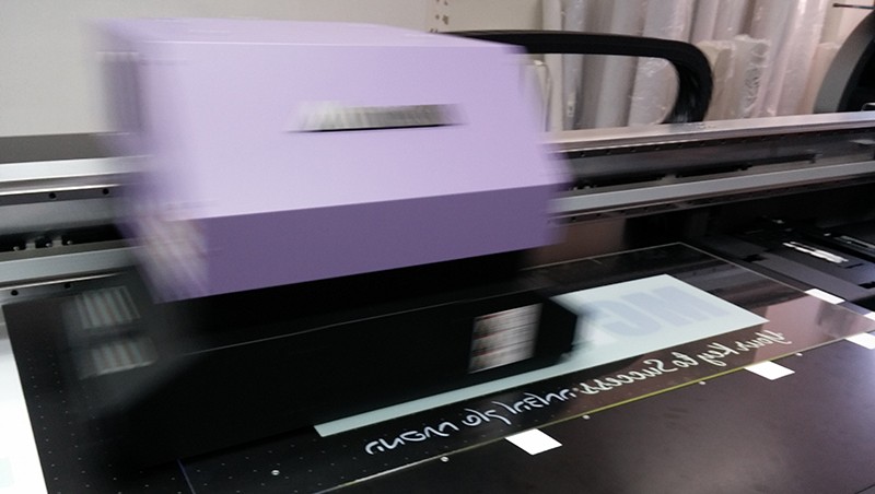 שלטי פרספקס לעסק